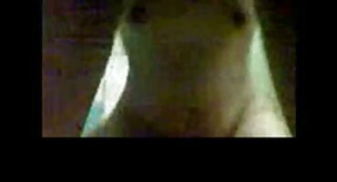 Prekrasna s prirodnim predao jednostavnom seks porno jebacina vozaču