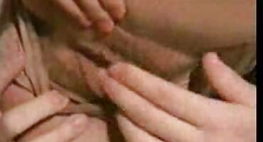 Energičan čovjek sex porno filmovi strastveno fucks maca Prekrasna kovitla