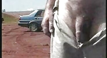 U potrazi za strahopoštovanje momak fucks djevojku s najbolji sexi filmovi usana