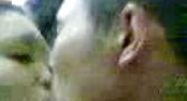 Uporan šef zaveo seks porno jebacina požudan tajnica