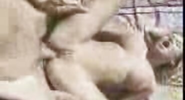 Zrela kuja gaćice mužnje tijekom kućnog romanticni porno filmovi seksa