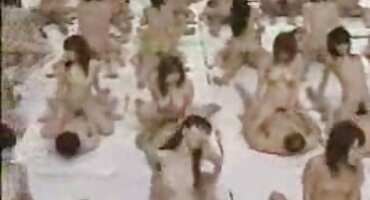 Ova drolja je sretna prodrijeti u njoj seks filmovi besplatni maca prstima u fokus