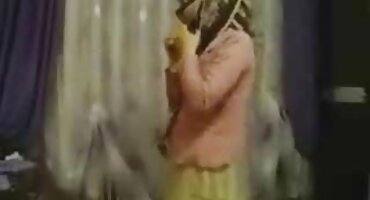 Napaljeni osoba vuče seksi besplatni filmovi joj maca u automobilu