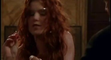 Uporan čovjek porno filmovi lizanje picke ima golu guzicu raka i cums