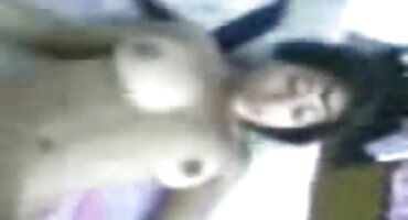 Usred polja djevojka xxx sex filmovi lizali muški anal