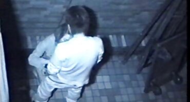 Lovelace fucks plavuša u vaginu u blizini velikog porno filmovi starke klavira