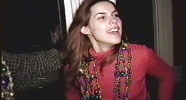 Napaljeni bezobrazan brat i jebeno domaci seksi film sestru na roditeljskom krevetu