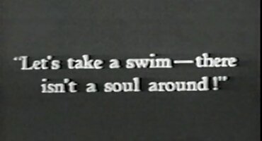 Goli kauboj ovisnik o romanticni porno filmovi rupama Crvenokosa na krevetu