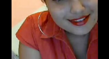 Nezaustavljiv pod korejski porno filmovi suknju fucks djevojku u prirodi