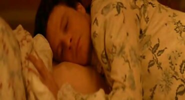 Seksi studentica voljno je dopustila sebi da zajebava porno filmovi analni seks stranca