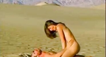 Osjetljiv mladić obraća pažnju na maca svog seksualnog porno filmovi sortirani u kategorije partnera