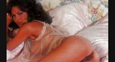 Glupan bijesno porno filmovi lizanje picke skače bez zaustavljanja s novim vibratorom