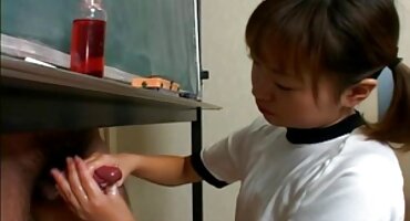 Pumped up faca uređen seks porno filmovi u troje s dvije junice