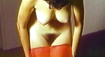 Tvrdi filmovi za odrasle xxx momak jebeno djevojku u parku u njoj maca