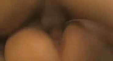 Prije pornić seks spavanja suprug miluje kurac uzbuđenog muškarca