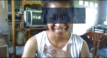 Momak fucks svoju dragu porno filmovi sortirani u gornjim i donjim položajima