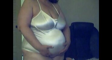 Drage vitke ljepotice zabavite se porno filmovi grupnjaci sa seks-igračkama