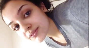 Izvukao je panj koji je ustao, porno filmovi lizanje a zatim obrađivao maca i magarca