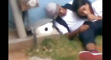 Ljubitelj opušta nagnuo raka porno seks jebačina za jebeni