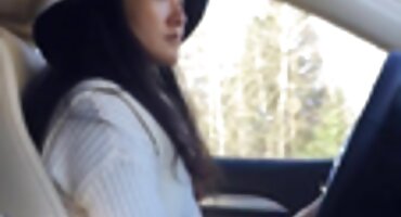 Junica na čelu u seksu na besplatni seksi filmovi veliki kurac svog prijatelja