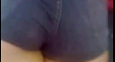 S tihim ugovorom sisao je, lizao kao u bajci porno filmovi sortirani u kategorije