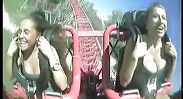 Djevojka s tetovažom zadirkivanje i besplatni seks film drkati maca