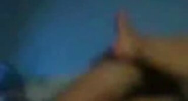 Polugola dama fucks vibrator porno film grupni seks u spavaćoj sobi