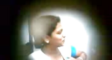 Mokro maca izbliza spreman grupni porno filmovi da se sperma