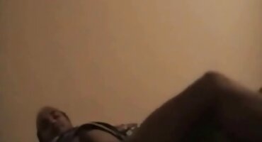 Muškarac undress i fucks ženu s tetovažom porno filmovi za zene